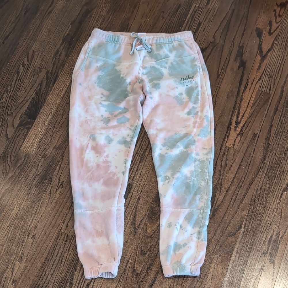 Nike Sportswear Cotton Tie-Dye Joggers